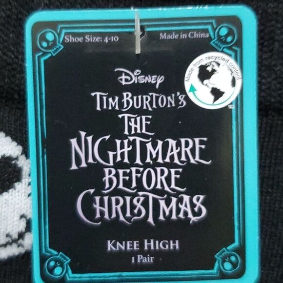 ONLY 1 LEFT 📣 💥5/$25 SALE | BUNDLE TO SAVE | Disney Socks - Picture 2 of 3